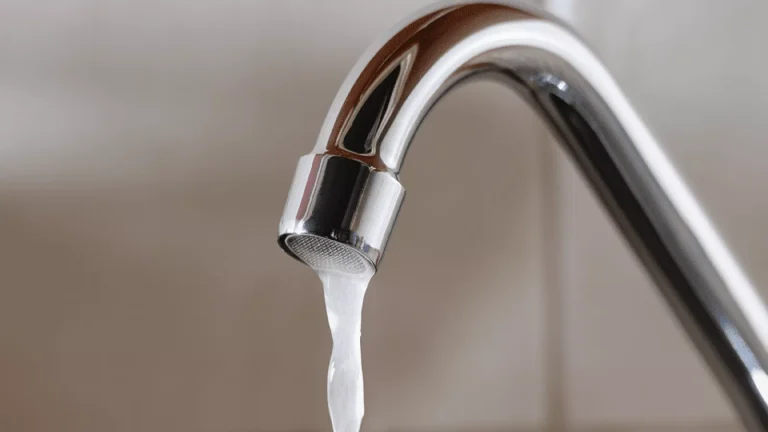 Low water pressure in the kitchen sink