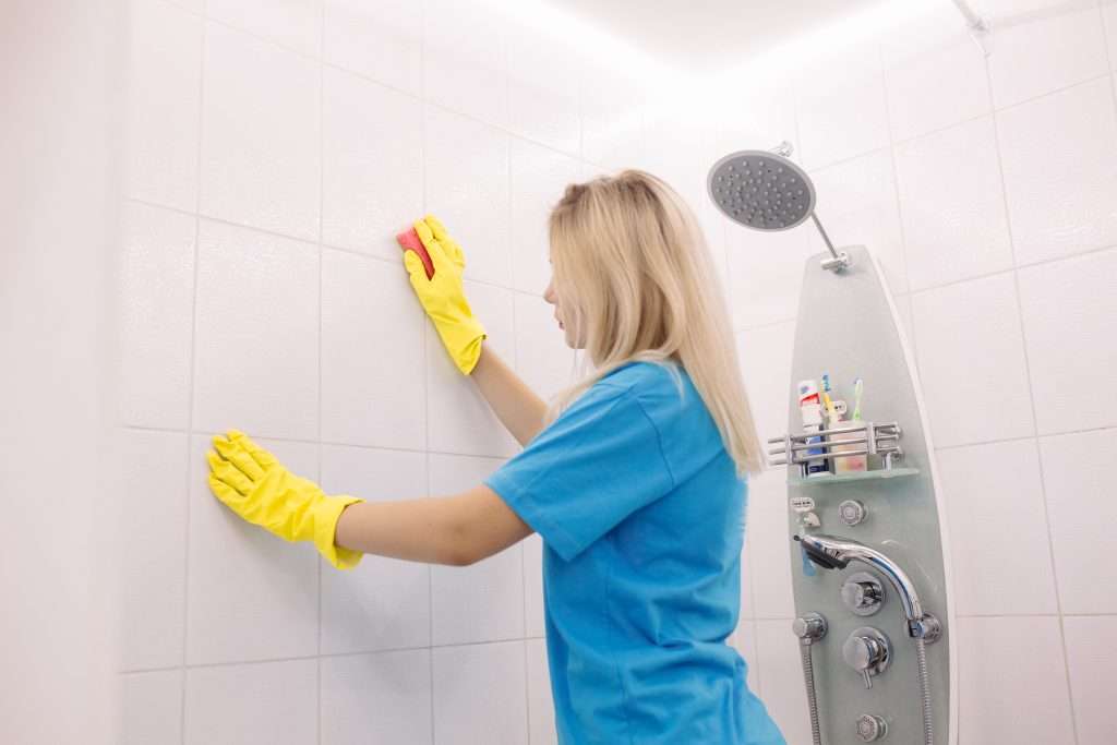 How to Spot and Prevent Early Signs of Bathroom Mold